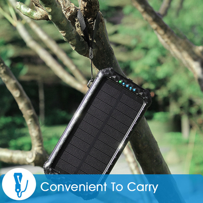Chargeur actionné solaire portatif imperméable 26800mAh de banque de la puissance IPX5 avec 3 câbles intégrés